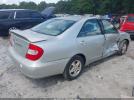 Toyota Camry Le Image 16