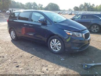  Salvage Kia Sedona