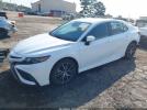 Toyota Camry Se Image 6