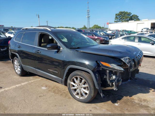  Salvage Jeep Cherokee