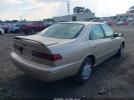 Toyota Camry Le Image 3
