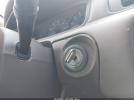 Toyota Camry Le Image 9
