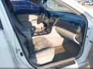 Toyota Camry Le Image 2
