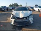 Toyota Camry Le Image 9