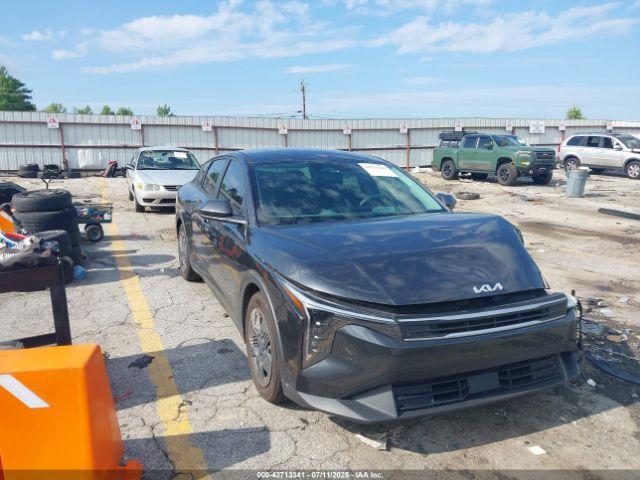  Salvage Kia K4