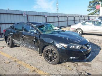  Salvage Nissan Maxima