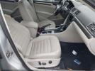 Volkswagen Passat 1.8t Sel Premium Image 2