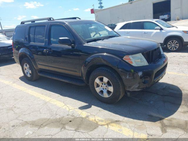  Salvage Nissan Pathfinder