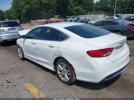 Chrysler 200 Limited Image 6