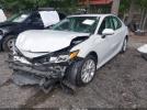 Toyota Camry Le Image 3