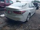 Toyota Camry Le Image 15
