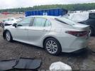 Toyota Camry Le Image 7