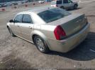 Chrysler 300 Touring Image 2