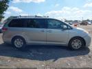 Toyota Sienna Xle V6 8 Passenger Image 3