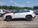 Toyota RAV4 Xse Image 2