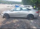 Toyota Camry Le Image 11
