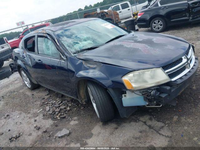  Salvage Dodge Avenger