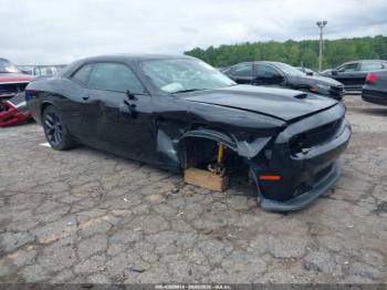  Salvage Dodge Challenger