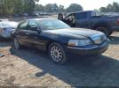 Lincoln Towncar Signature Image 1