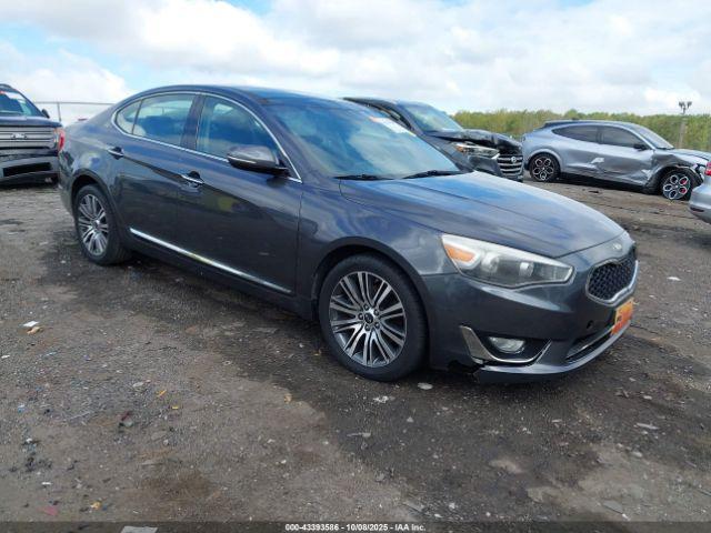  Salvage Kia Cadenza