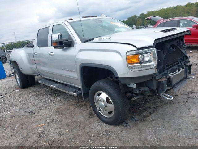  Salvage General Motors Sierra 3500HD