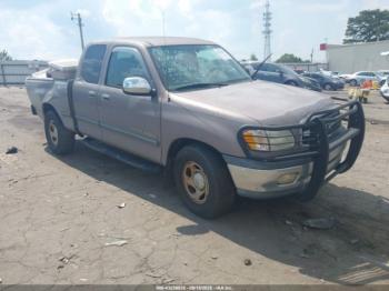  Salvage Toyota Tundra