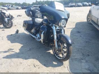  Salvage Harley-Davidson Flhx