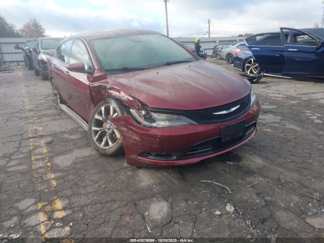 Chrysler 200 S Image 1
