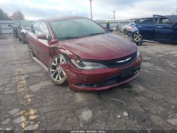  Salvage Chrysler 200