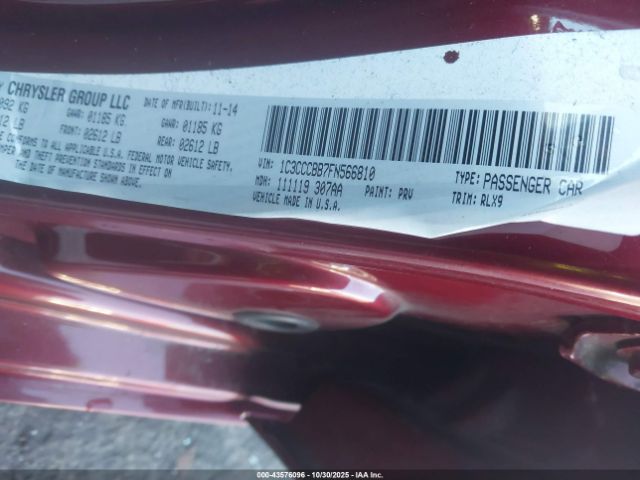 Chrysler 200 S Image 12