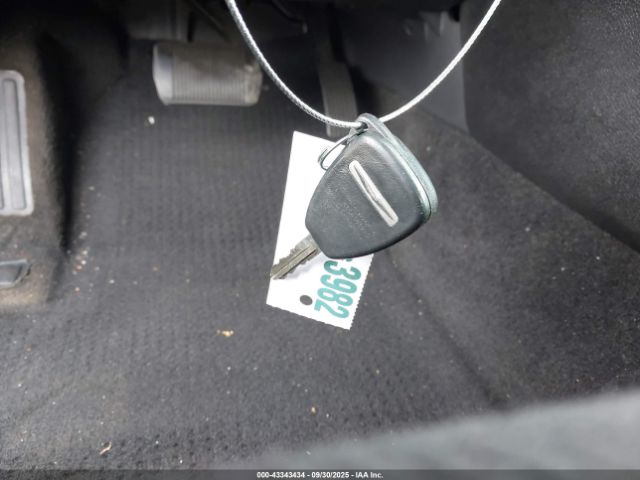 Chrysler 200 Lx Image 15