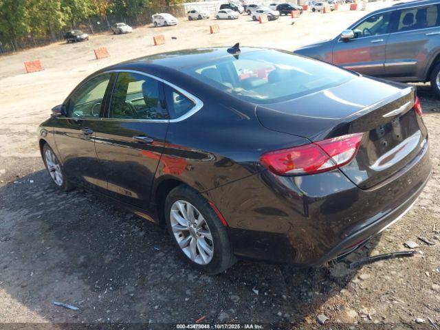 Chrysler 200 C Image 4