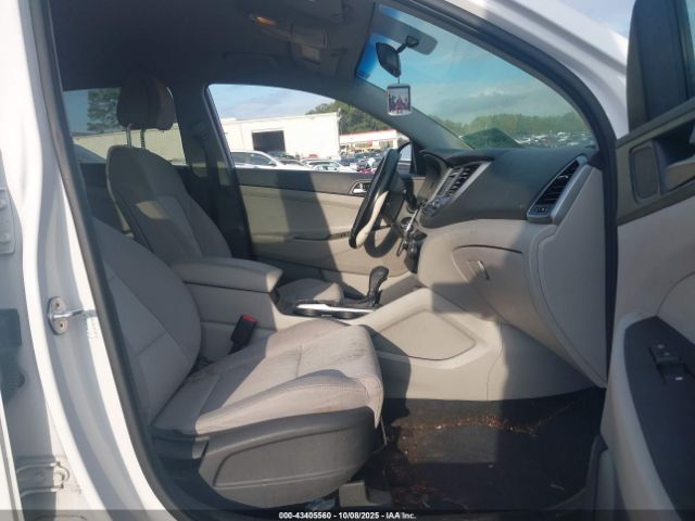 Hyundai TUCSON Se Image 13