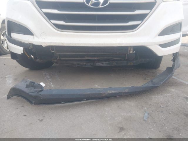 Hyundai TUCSON Se Image 10