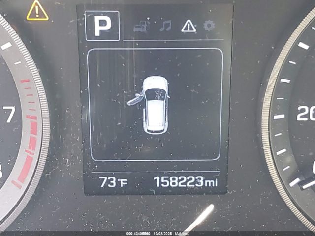 Hyundai TUCSON Se Image 12