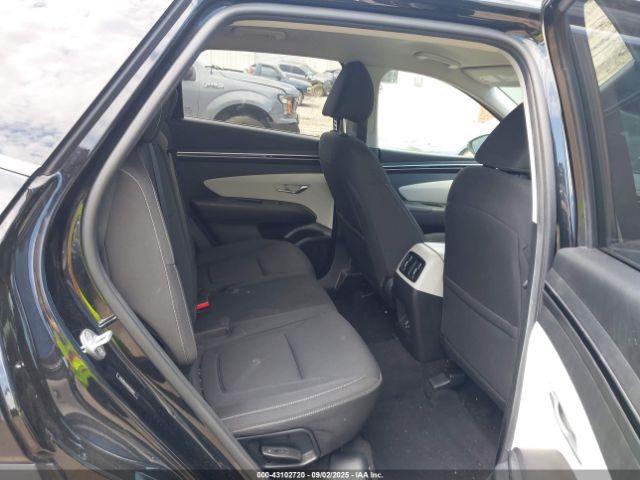 Hyundai TUCSON Sel Image 9