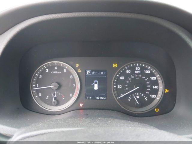 Hyundai TUCSON Se Plus Image 15