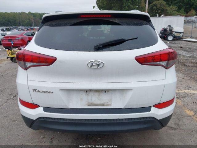 Hyundai TUCSON Se Plus Image 16