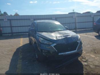 Salvage Hyundai TUCSON