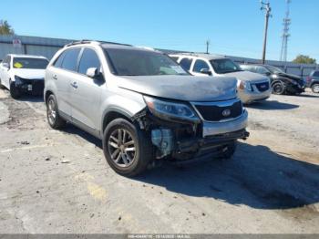  Salvage Kia Sorento