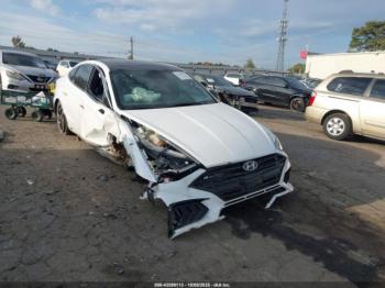  Salvage Hyundai SONATA