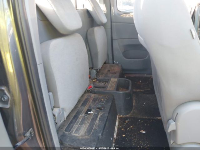 Toyota Tacoma Prerunner Image 11