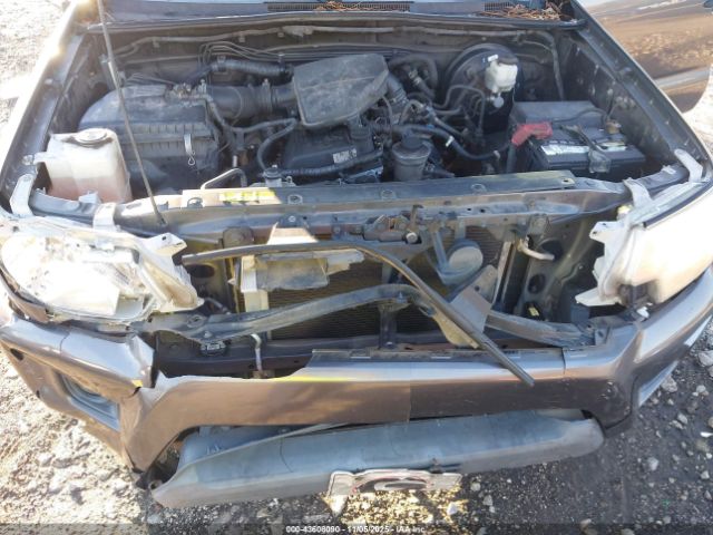 Toyota Tacoma Prerunner Image 9