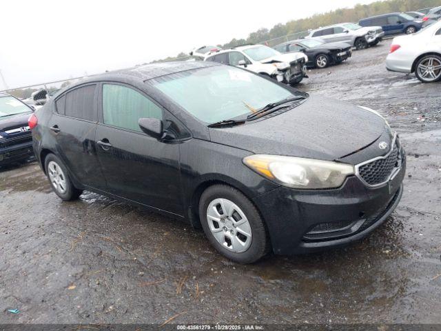  Salvage Kia Forte