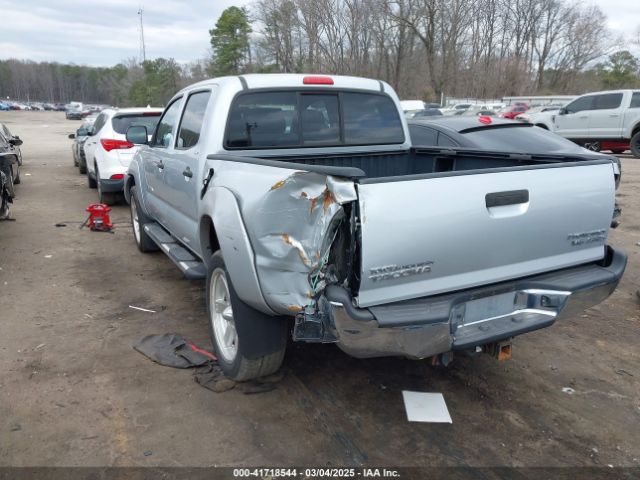 Toyota Tacoma Prerunner V6 Image 2