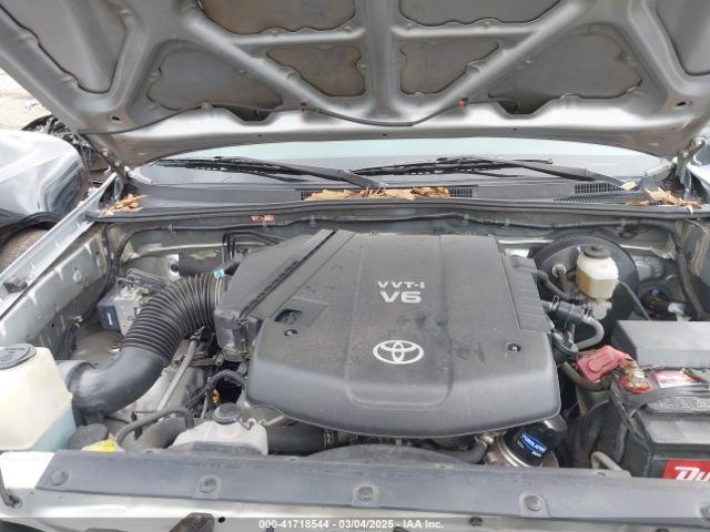 Toyota Tacoma Prerunner V6 Image 10