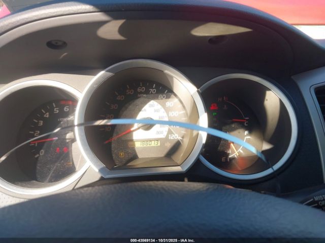 Toyota Tacoma Prerunner V6 Image 2