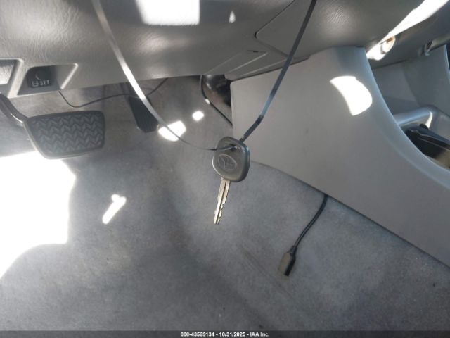 Toyota Tacoma Prerunner V6 Image 8