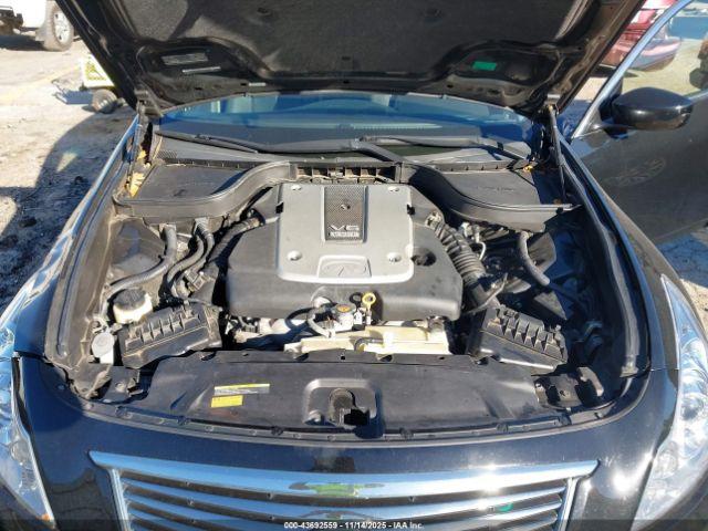 INFINITI G37 Journey Image 9