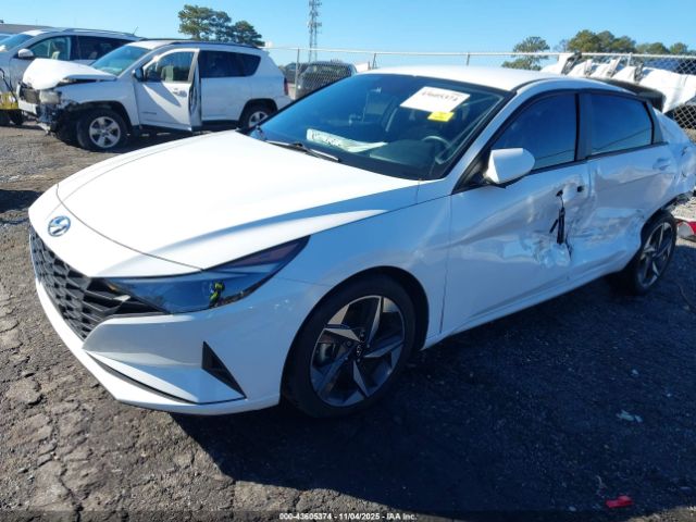 Hyundai ELANTRA Sel Image 3